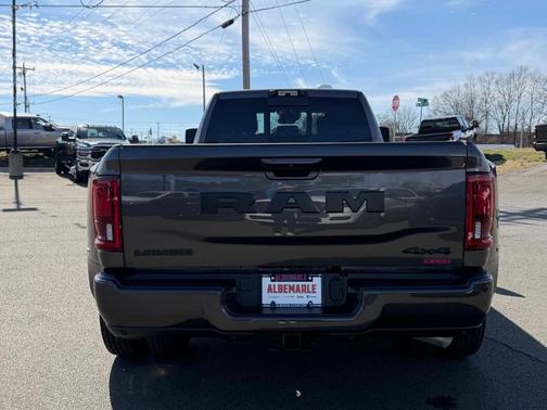 2025 RAM 3500 Laramie