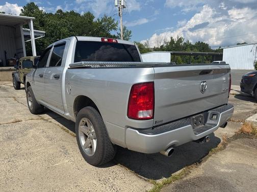 2017 RAM 1500 Express