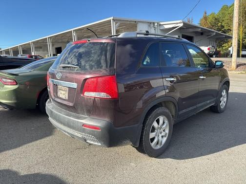 2011 Kia Sorento LX