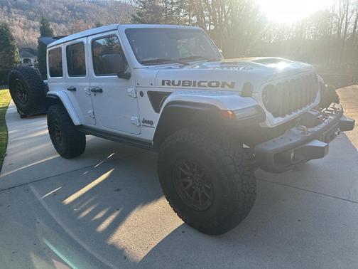 2025 Jeep Wrangler Rubicon 392