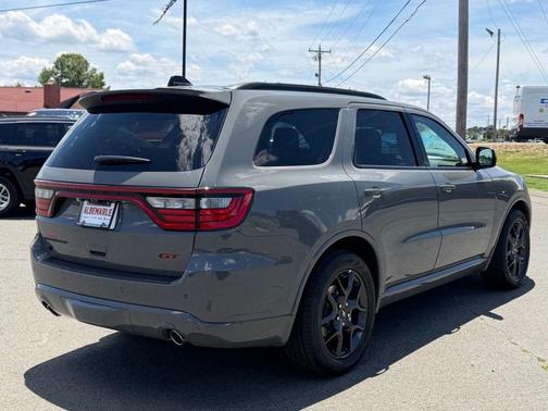 Destroyer Gray Clearcoat 2026 Dodge Durango GT Plus HEMI V8