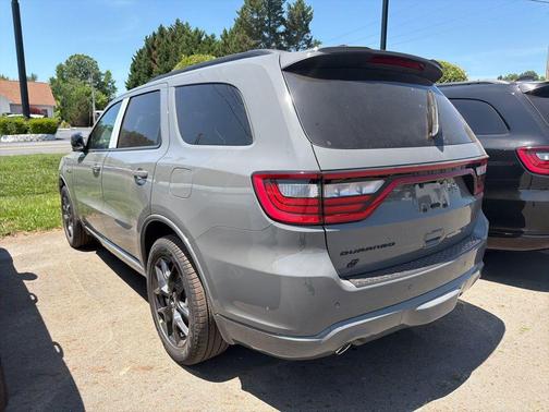 Destroyer Gray Clearcoat 2026 Dodge Durango GT Plus HEMI V8