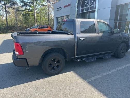Granite Crystal Clearcoat Metallic 2022 RAM 1500 Classic Tradesman