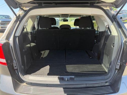 Granite Crystal Clearcoat Metallic 2014 Dodge Journey SXT