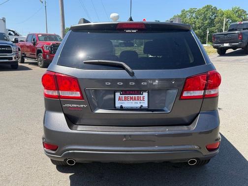 Granite Crystal Clearcoat Metallic 2014 Dodge Journey SXT