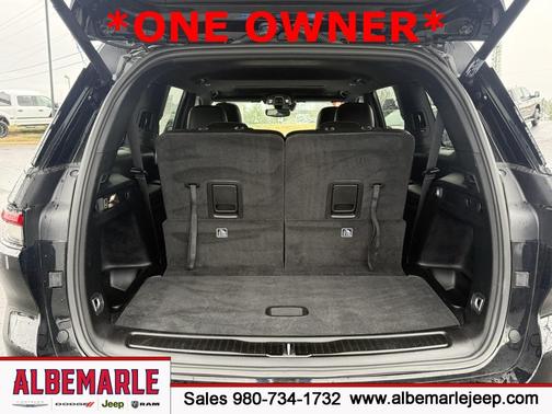 2024 Jeep Grand Cherokee L Laredo