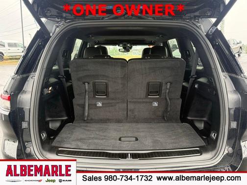 2024 Jeep Grand Cherokee L Laredo