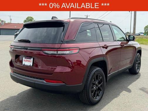 Velvet Red Pearlcoat 2026 Jeep Grand Cherokee Laredo