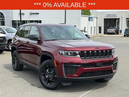 Velvet Red Pearlcoat 2026 Jeep Grand Cherokee Laredo