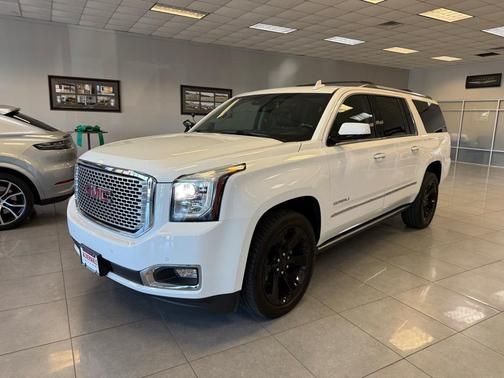 2017 GMC Yukon XL Denali