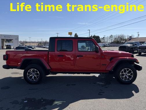 2024 Jeep Gladiator Sport