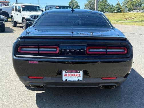2017 Dodge Challenger R/T