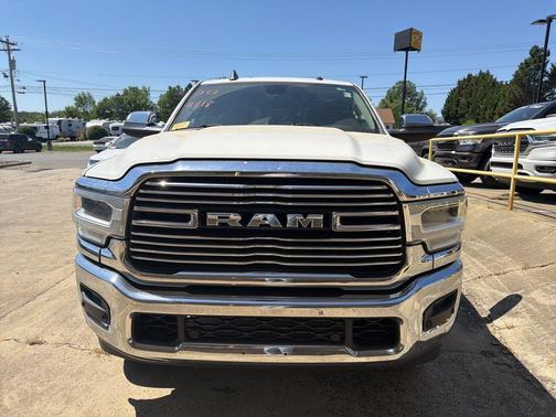 Pearl White 2019 RAM 2500 Laramie