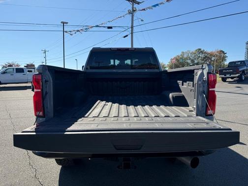 2025 Chevrolet Silverado 2500 ZR2