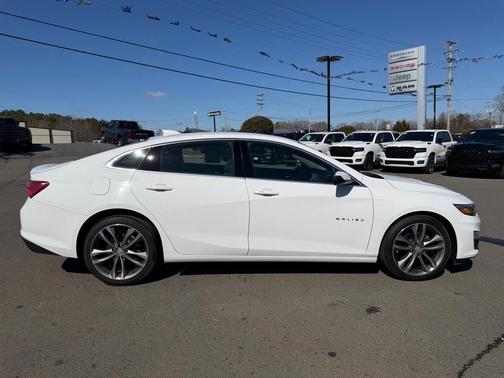 2021 Chevrolet Malibu LT