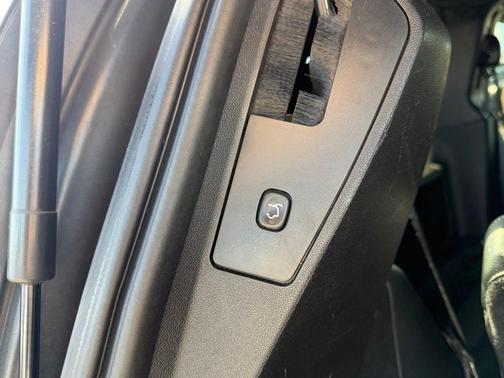 2013 Chrysler Town & Country S