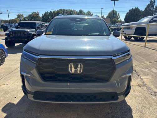 2023 Honda Pilot Touring
