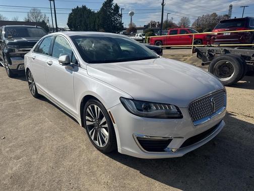 2020 Lincoln MKZ Reserve