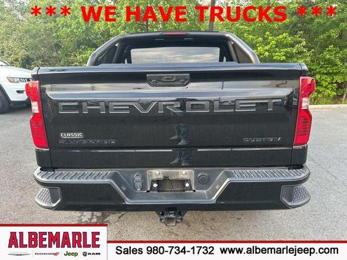 Black 2023 Chevrolet Silverado 1500 Custom