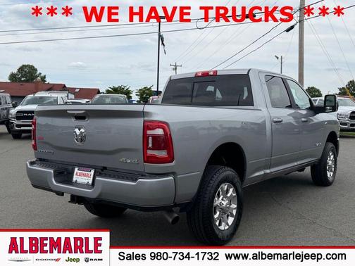 Billet Silver Metallic Clearcoat 2024 RAM 2500 Laramie
