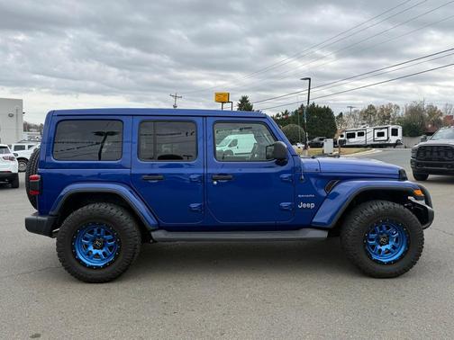 2019 Jeep Wrangler Unlimited Sahara