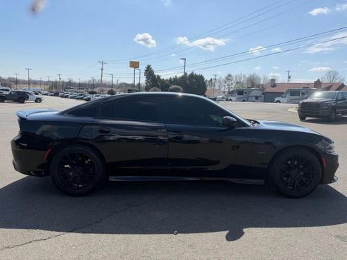 2019 Dodge Charger R/T