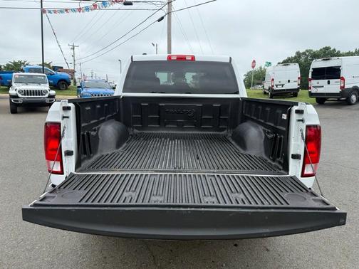 2021 RAM 1500 Classic SLT