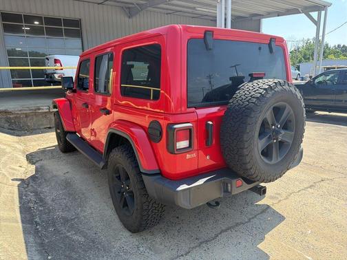 Firecracker Red Clearcoat 2019 Jeep Wrangler Unlimited Sahara