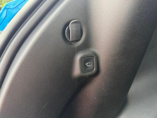 Hydro Blue Pearlcoat 2025 Jeep Compass Limited
