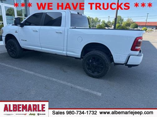 Bright White Clearcoat 2023 RAM 2500 Big Horn