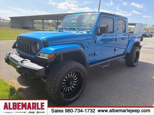 Hydro Blue Pearlcoat 2025 Jeep Gladiator Sport