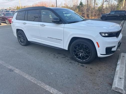 2023 Jeep Grand Cherokee L Summit