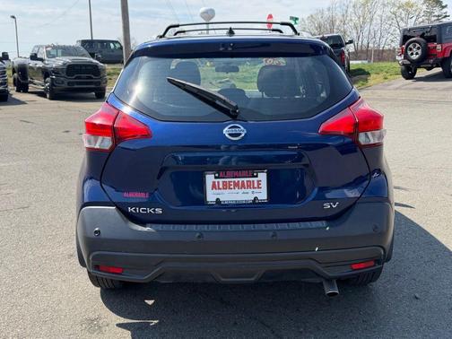 2020 Nissan Kicks SV