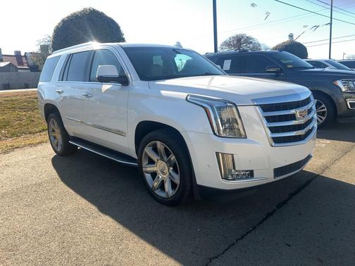 2018 Cadillac Escalade Luxury
