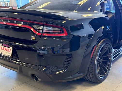 Pitch Black Clearcoat 2023 Dodge Charger Scat Pack