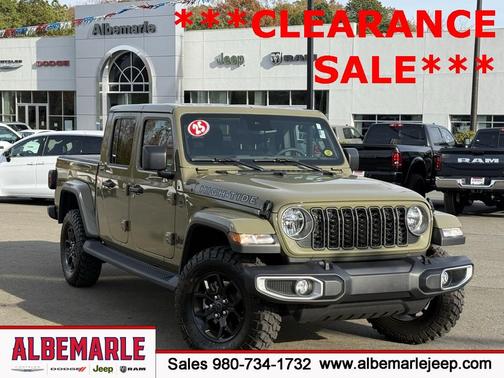 2025 Jeep Gladiator Sport