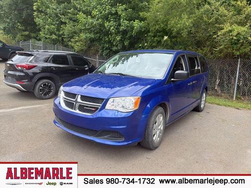 Indigo Blue Clearcoat 2019 Dodge Grand Caravan SE