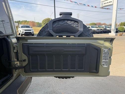 PJ5 2026 Jeep Wrangler Rubicon