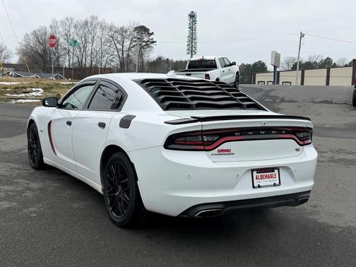 2018 Dodge Charger R/T
