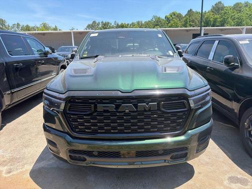 Serrano Red 2026 RAM 1500 Express