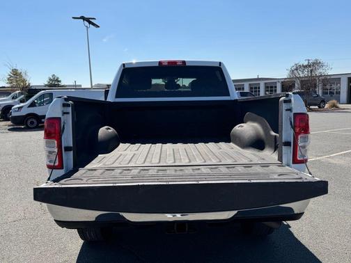 Bright White Clearcoat 2024 RAM 2500 Big Horn