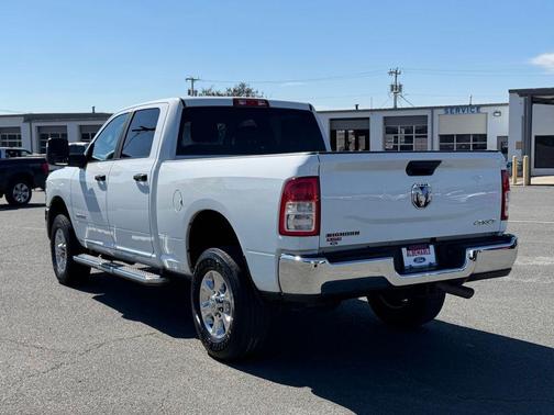 Bright White Clearcoat 2024 RAM 2500 Big Horn