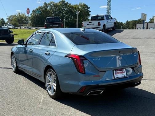 2024 Cadillac CT4 Luxury