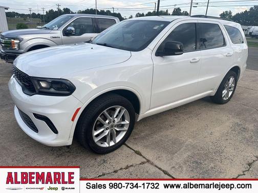 White Knuckle Clearcoat 2023 Dodge Durango GT