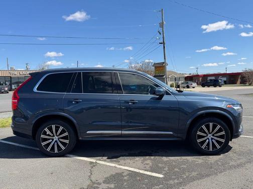 Denim Blue Metallic 2023 Volvo XC90 B6 Plus 6-Seater