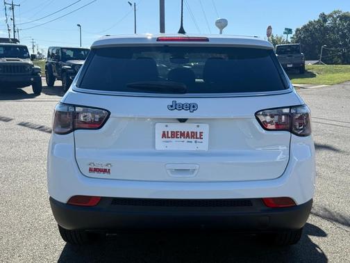 2025 Jeep Compass Sport