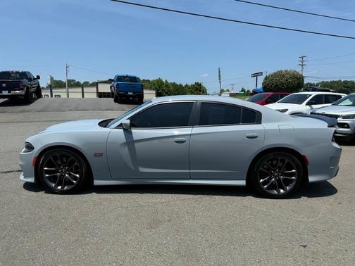 2021 Dodge Charger Scat Pack