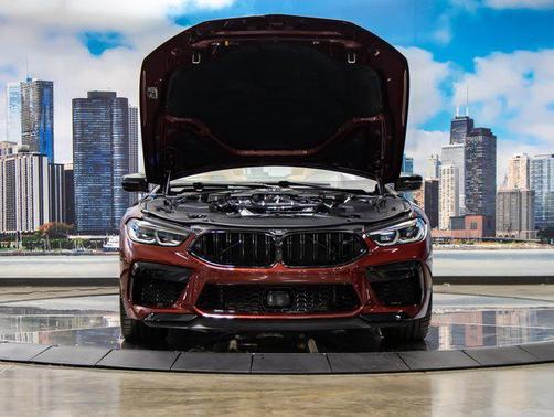 2025 BMW M8 Competition