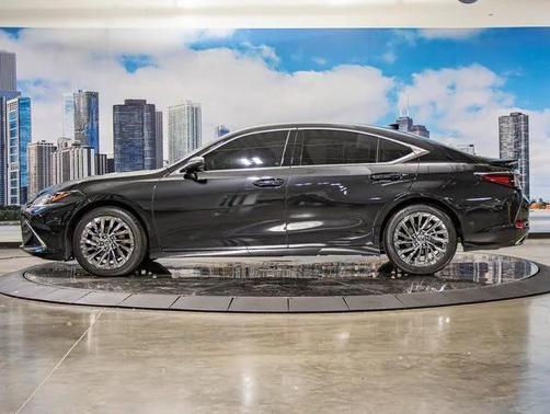 2025 Lexus ES 350 Ultra Luxury