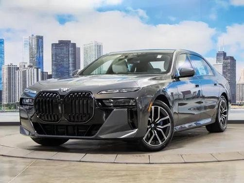 2025 BMW 760 i xDrive